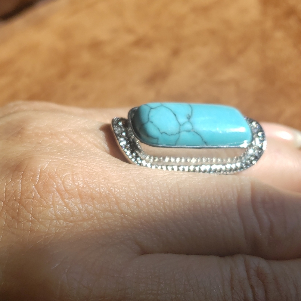 Ring - Picture 5 of 5